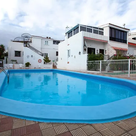 Apartment En Primera Linea De Playa, Centrico, Tranquilo *