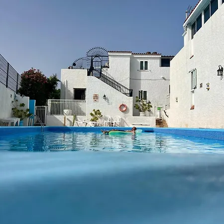 Apartment En Primera Linea De Playa, Centrico, Tranquilo