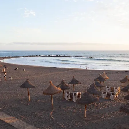 Apartament En Primera Linea De Playa, Centrico, Tranquilo