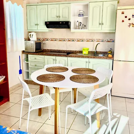 Apartament En Primera Linea De Playa, Centrico, Tranquilo *