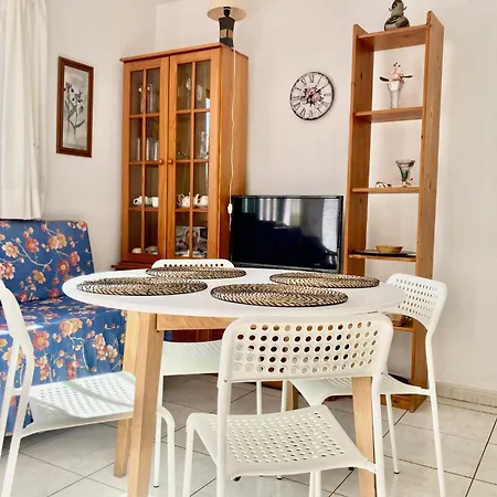 En Primera Línea De Playa, Céntrico, Tranquilo Apartamento Playa de las Américas